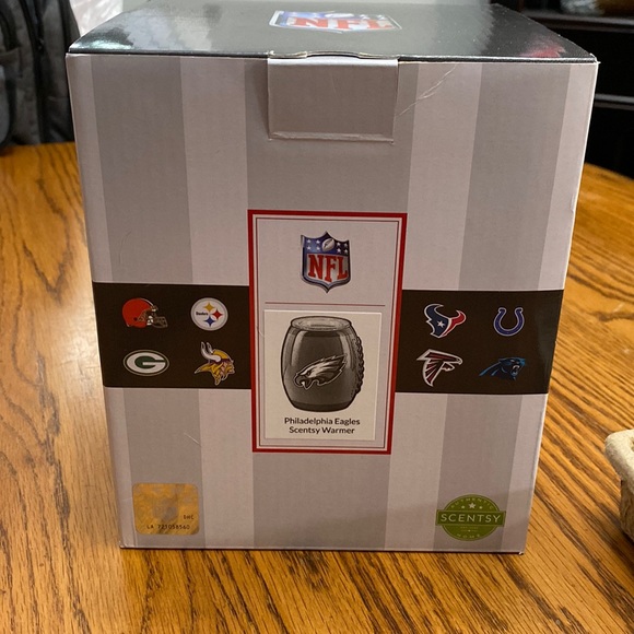 Scentsy Other - Philadelphia Eagles Scentsy Warmer